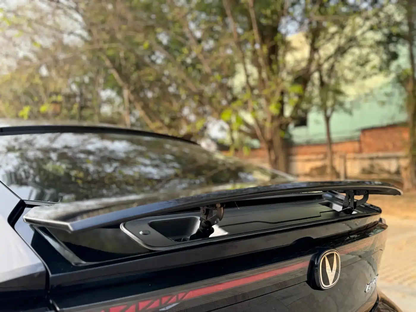 CHANGAN UNI-V
