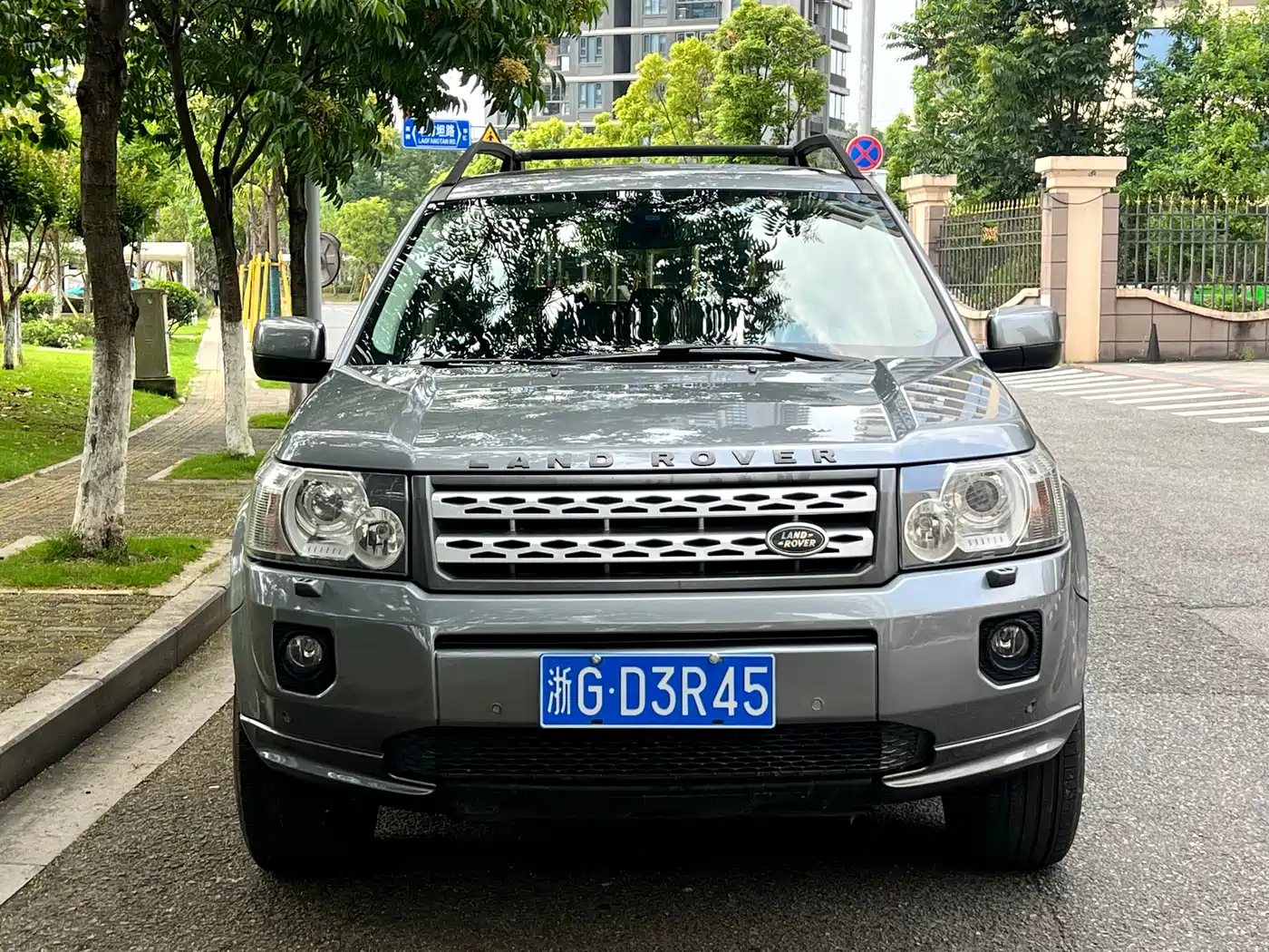 Land Rover Freelander 2 2012 2.0T Si4 SE Petrol фото 2