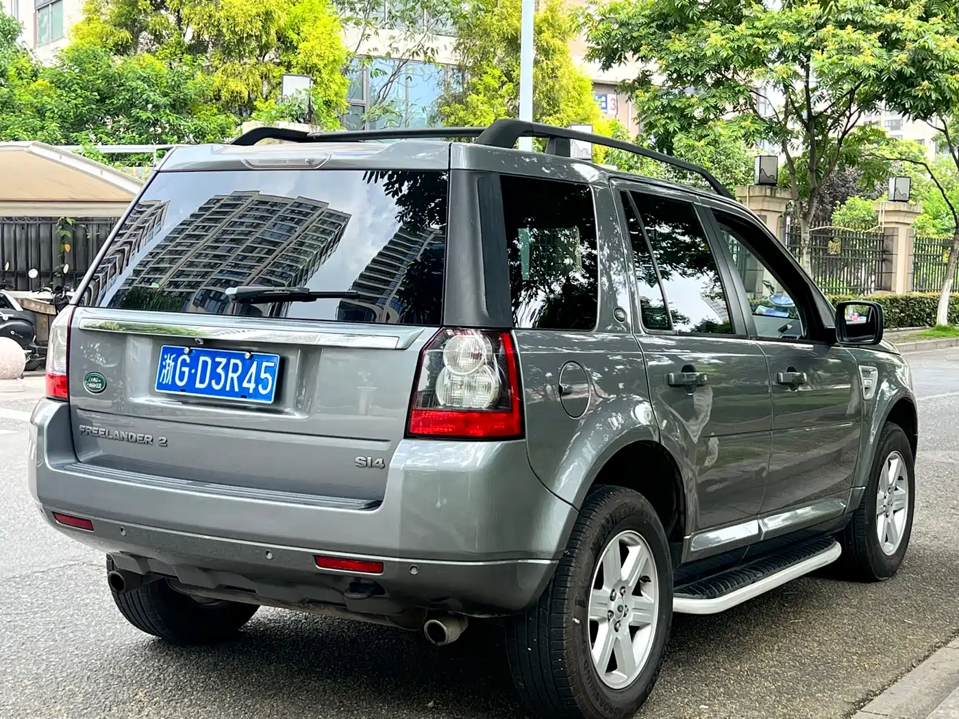 Land Rover Freelander 2 2012 2.0T Si4 SE Petrol фото 5