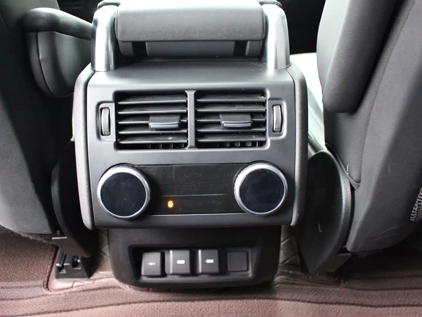 Land Rover Discovery 2024 Model 360PS S фото 17