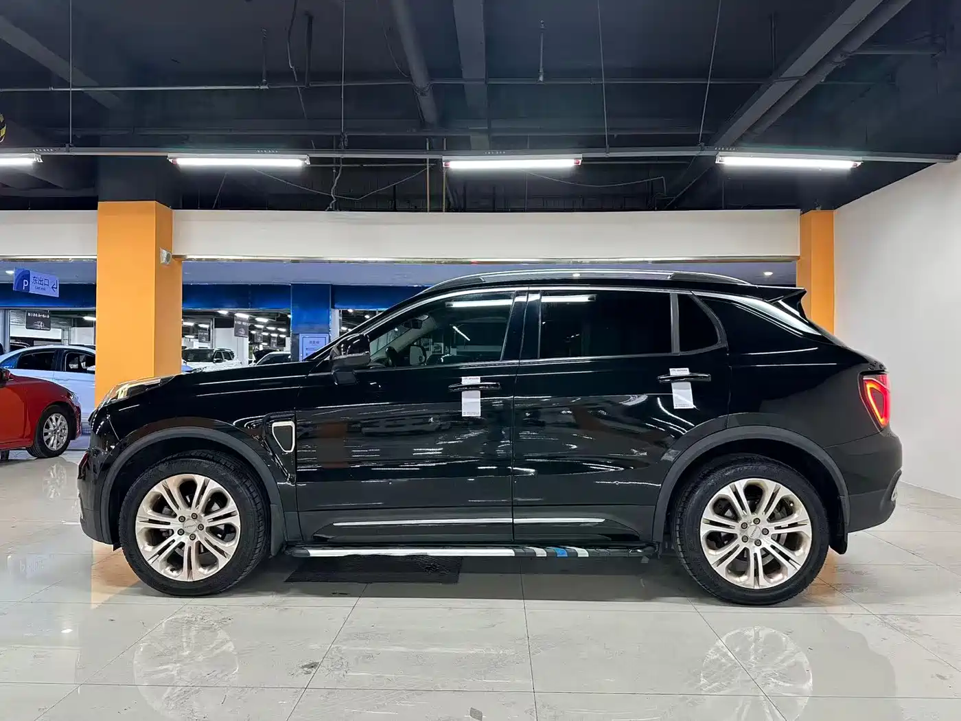 Lynk & Co 01 2019 2.0T 2WD Type Pro Version China V фото 9
