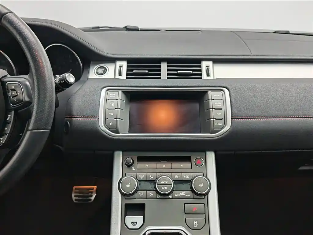 Land Rover Range Rover Evoque (Import) 2013 2.0T 5-door Dynamic Edition фото 12