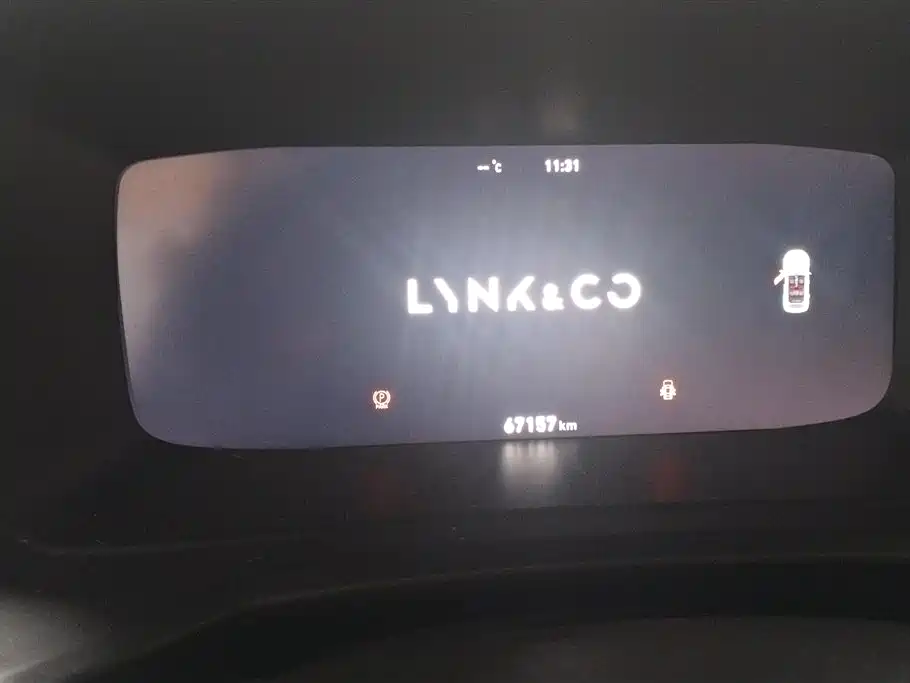 Lynk & Co 06 EM-P 2022 PHEV 84KM Range Pro фото 14