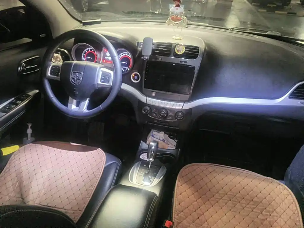 Dodge Journey 2015 2013 Model 2.4L 2WD Premium Edition