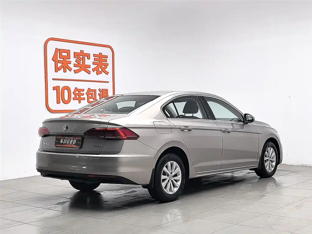 Volkswagen Bora 2020 1.5L Manual Fashion фото 2