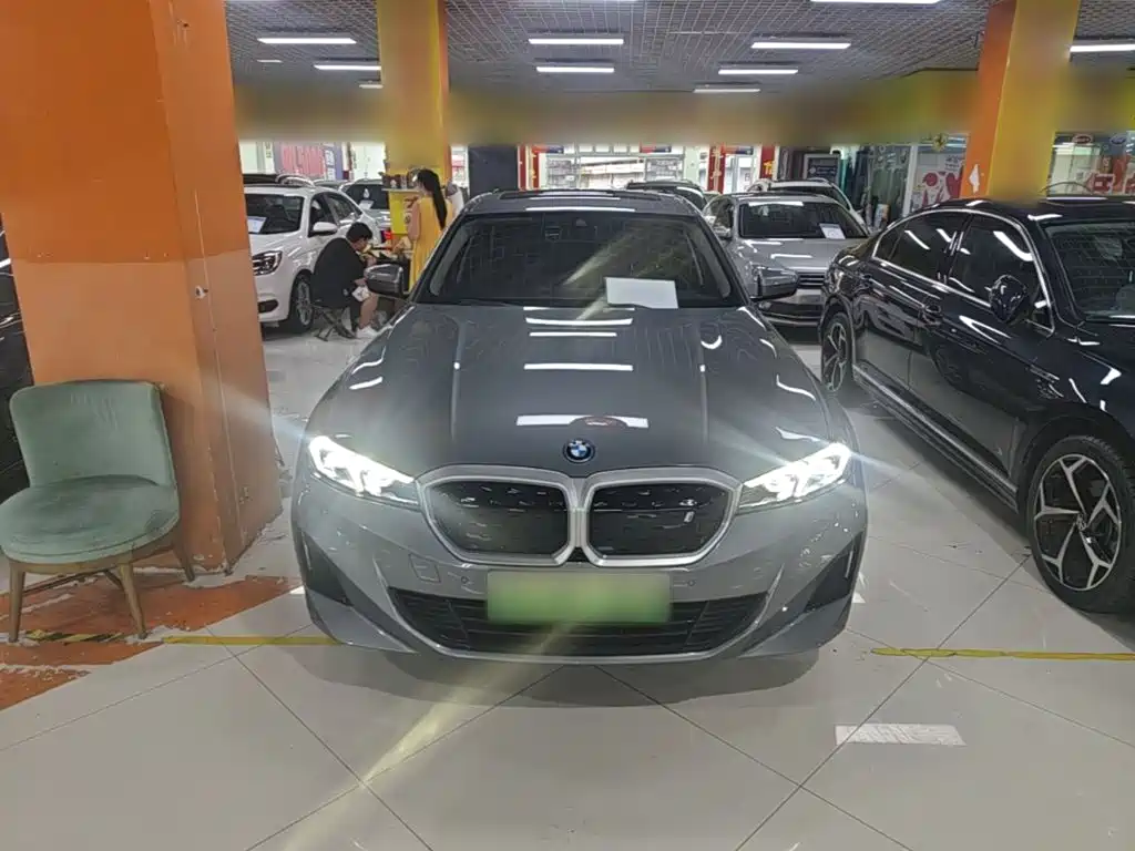 BMW i3 2022 2022 eDrive 35 L