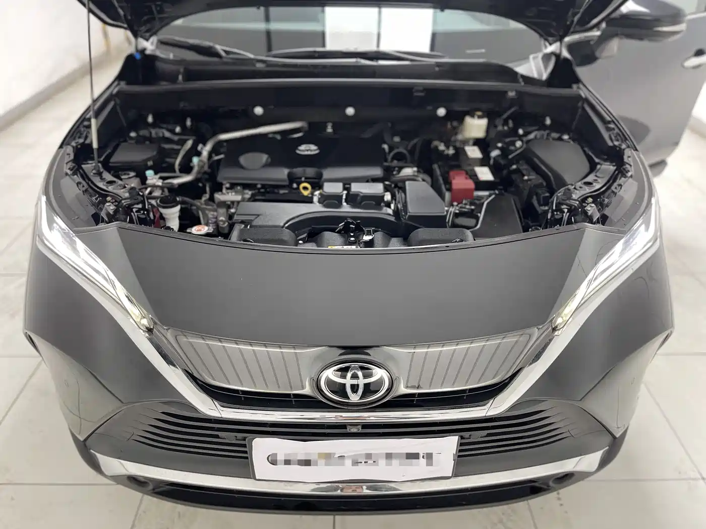 TOYOTA LING FANG HARRIER