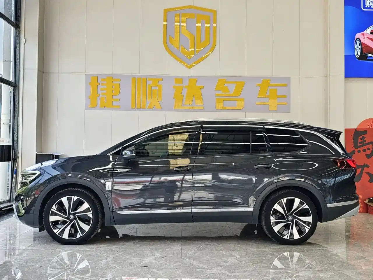 Volkswagen Talagon 2023 380TSI 4WD Luxury Pro Edition фото 3