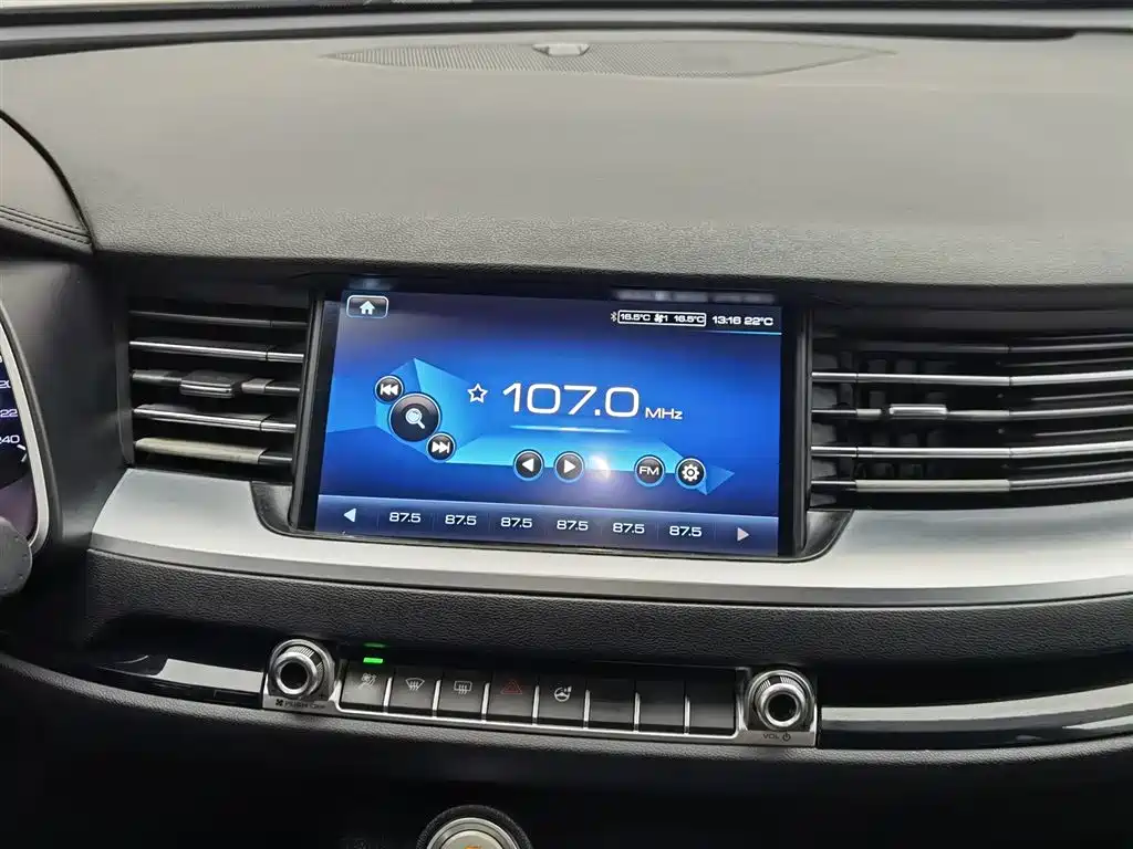 Haval H6 2017 Blue Label 2.0T Automatic 2WD Smart Edition фото 12