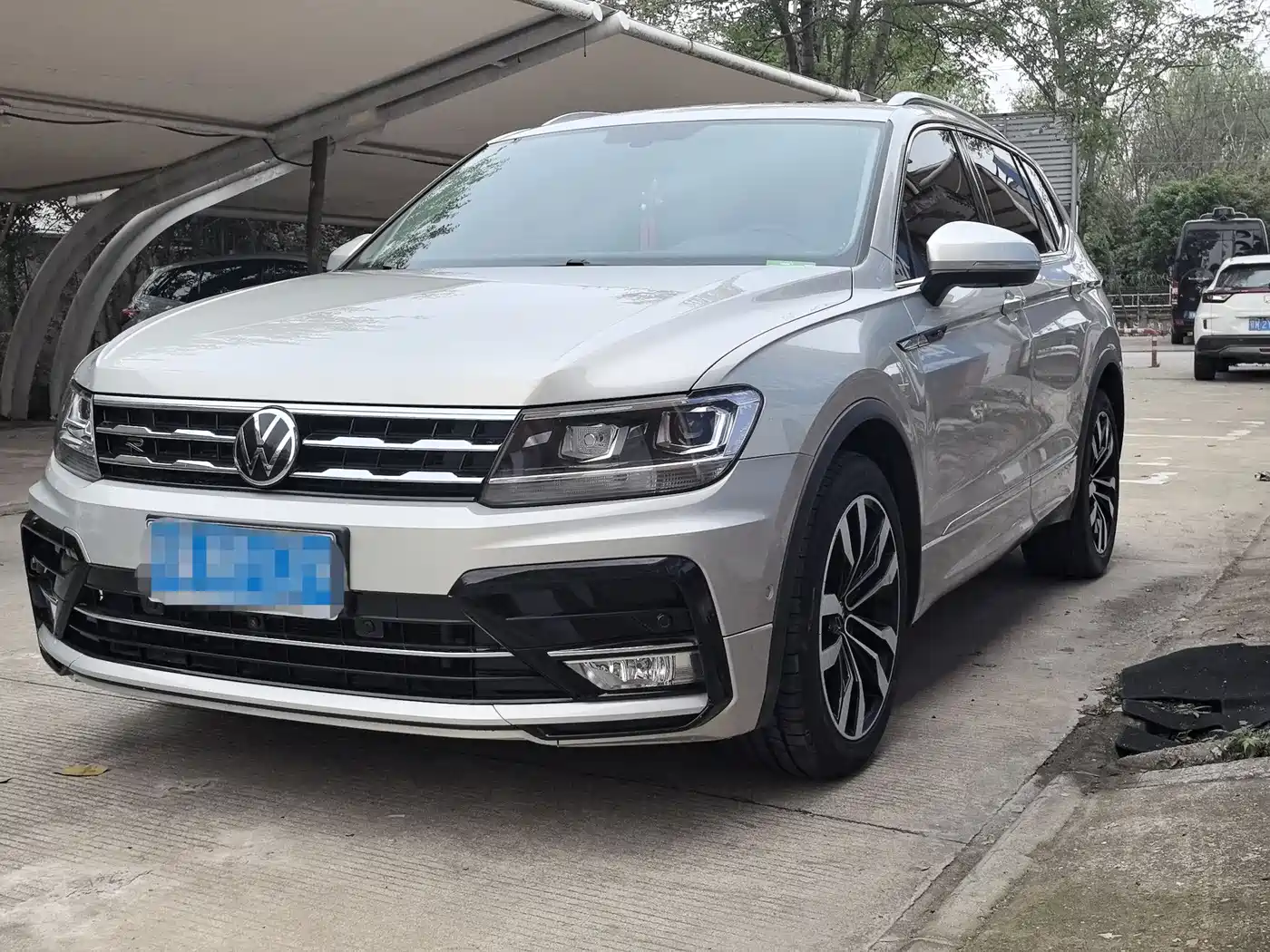 Volkswagen Tiguan L 2021 330TSI Automatic 2WD R-Line Premium