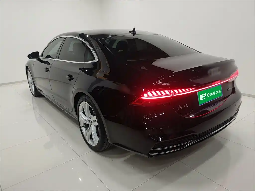 Audi A7L 2022 45 TFSI S-line Future Dream Edition фото 5