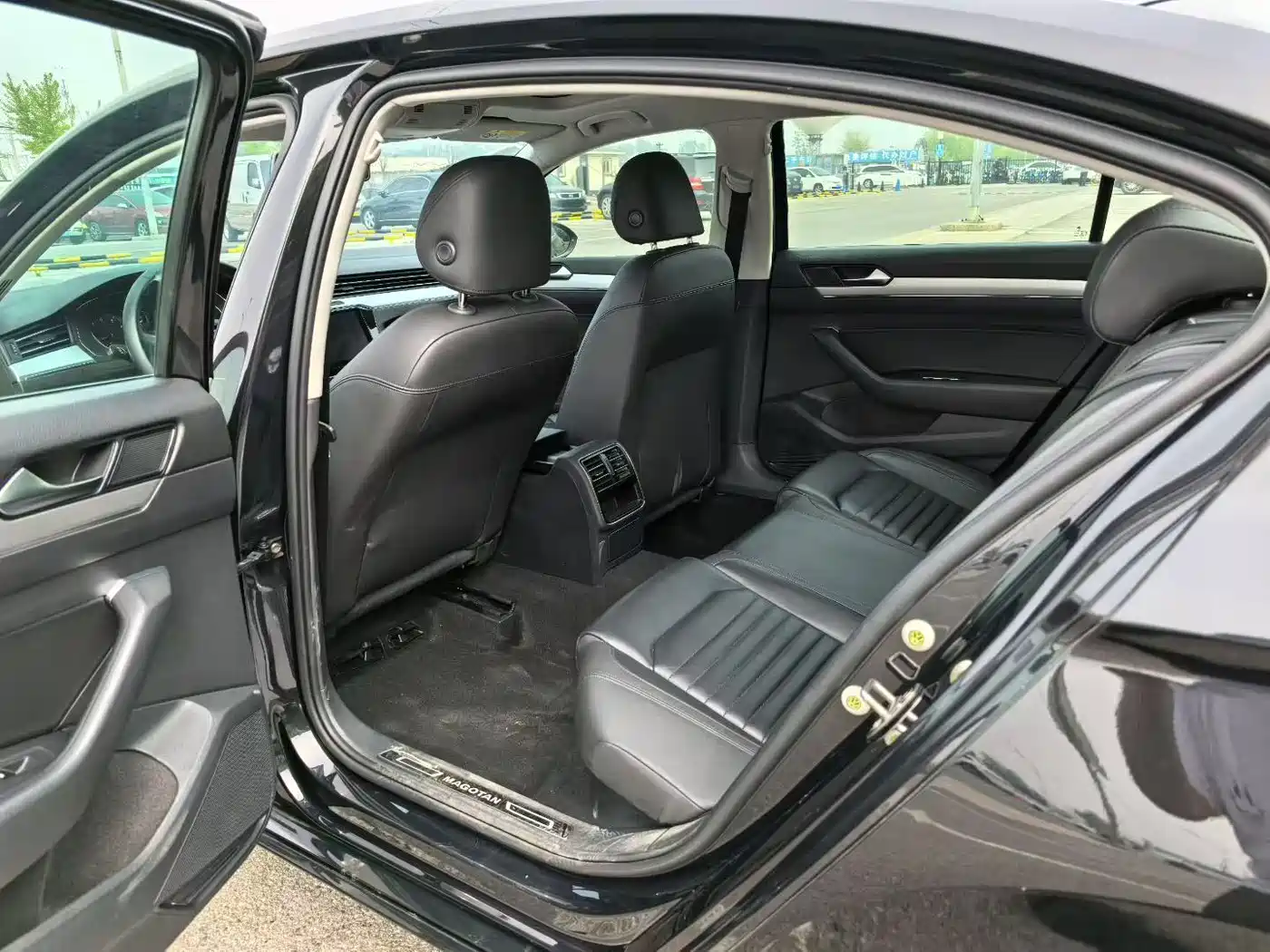 Volkswagen Magotan 2019 280TSI DSG Comfort China VI фото 9