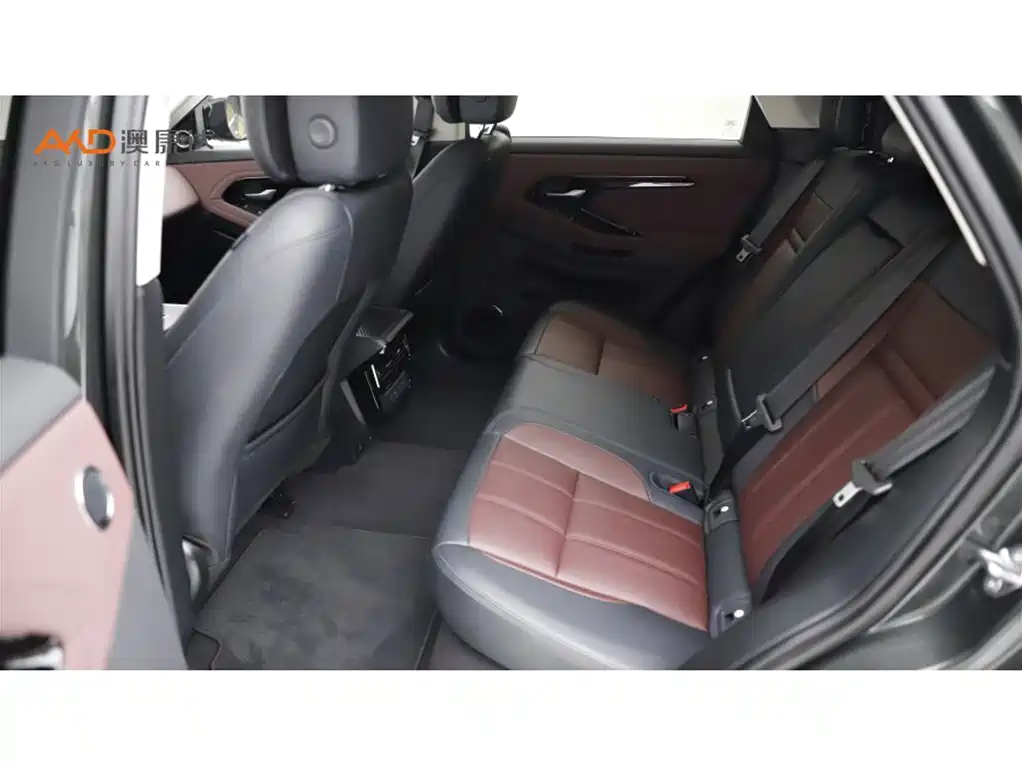 Land Rover Range Rover Evoque 2024 Range Rover Evoque L 249PS Light Master Edition фото 7