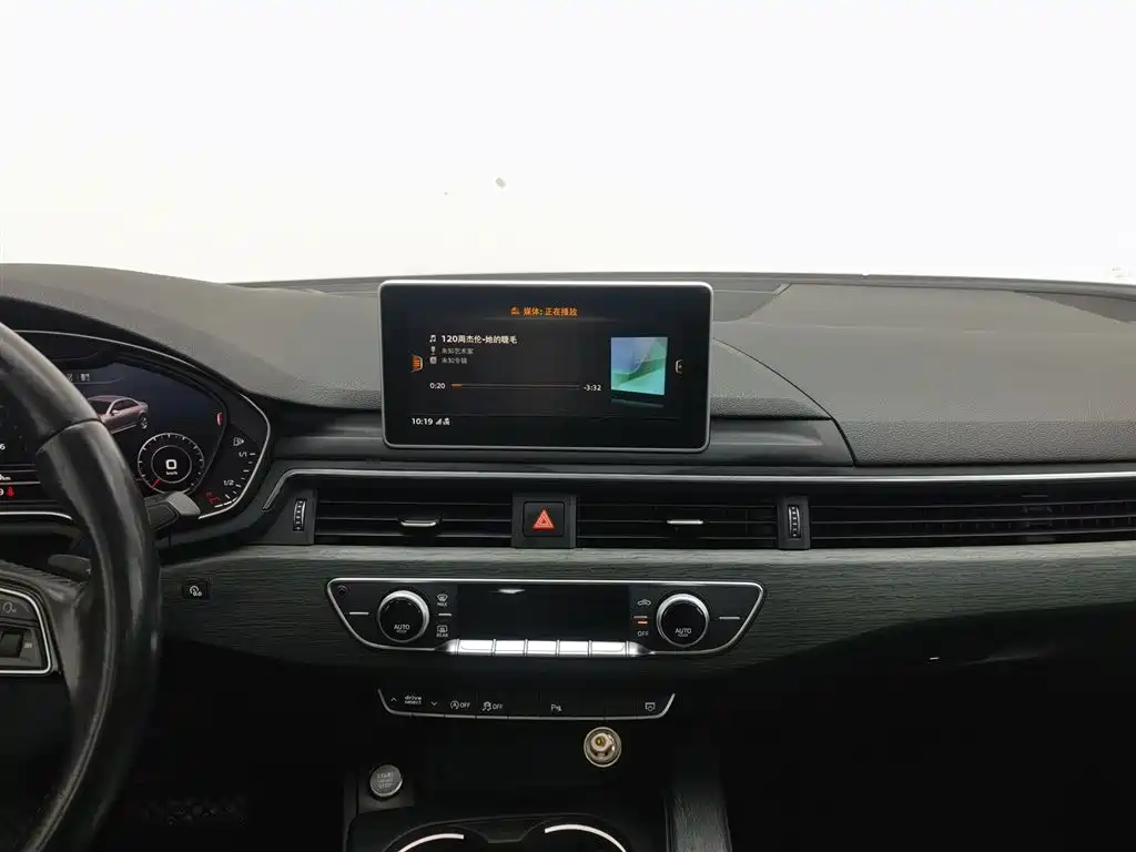 Audi A4L 2017 40 TFSI Style Edition фото 12