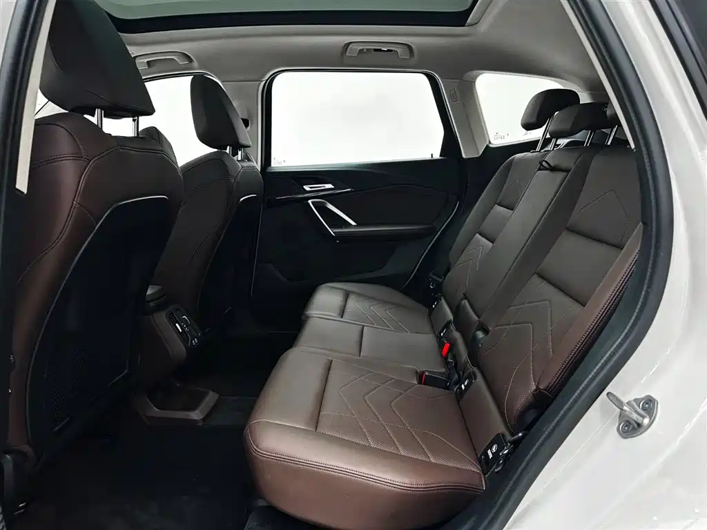 BMW X1 2023 sDrive20Li X Design Package фото 21