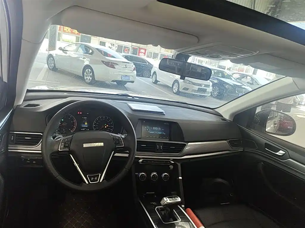 Haval H6 2018 Sport Edition 1.5T Automatic 2WD Elite China V фото 10