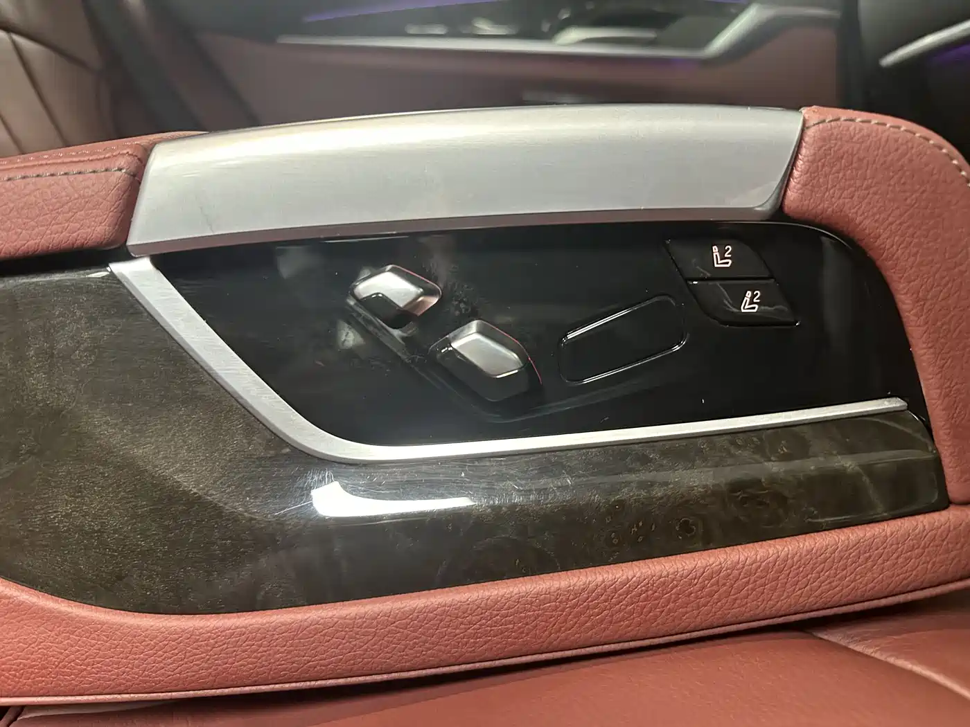 BMW 5 Series 2019 530Li Premium M Sport Package фото 12