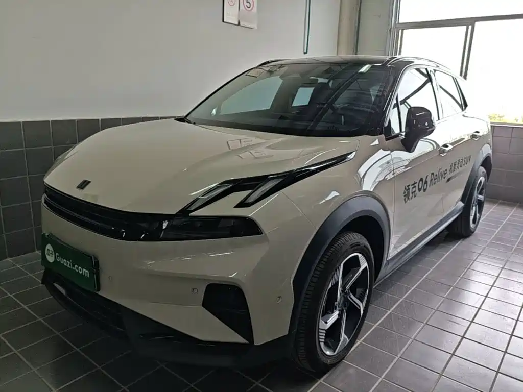 2025 Lynk & Co 06