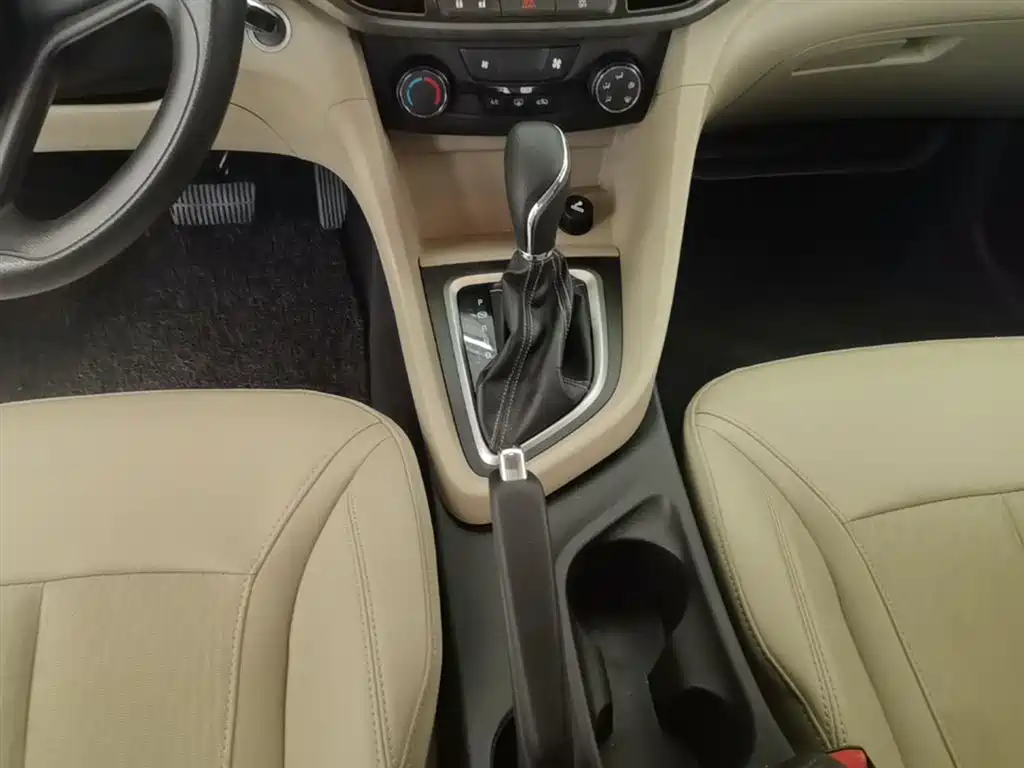 Buick Excelle 2017 15N Automatic Elite фото 14