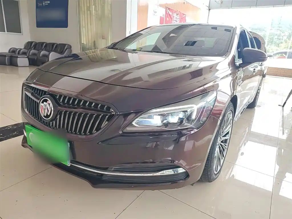 Buick LaCrosse 2018 Model 20T Elite Edition фото 2