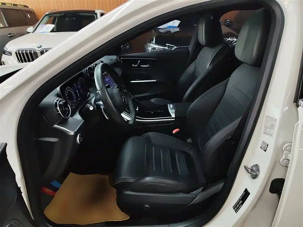 Mercedes-Benz C-Class 2022 C 200 L Sport Version фото 15