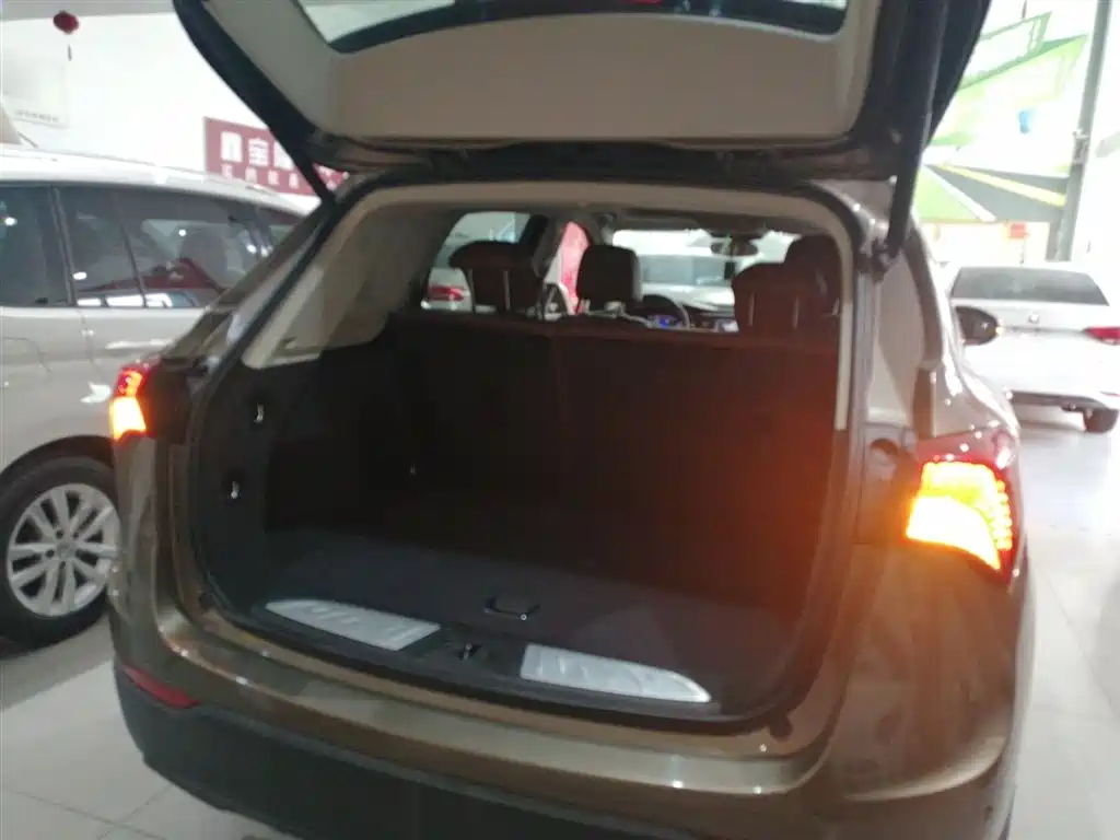 Buick Envision Plus 2019 20T FWD Luxury Model China VI фото 19