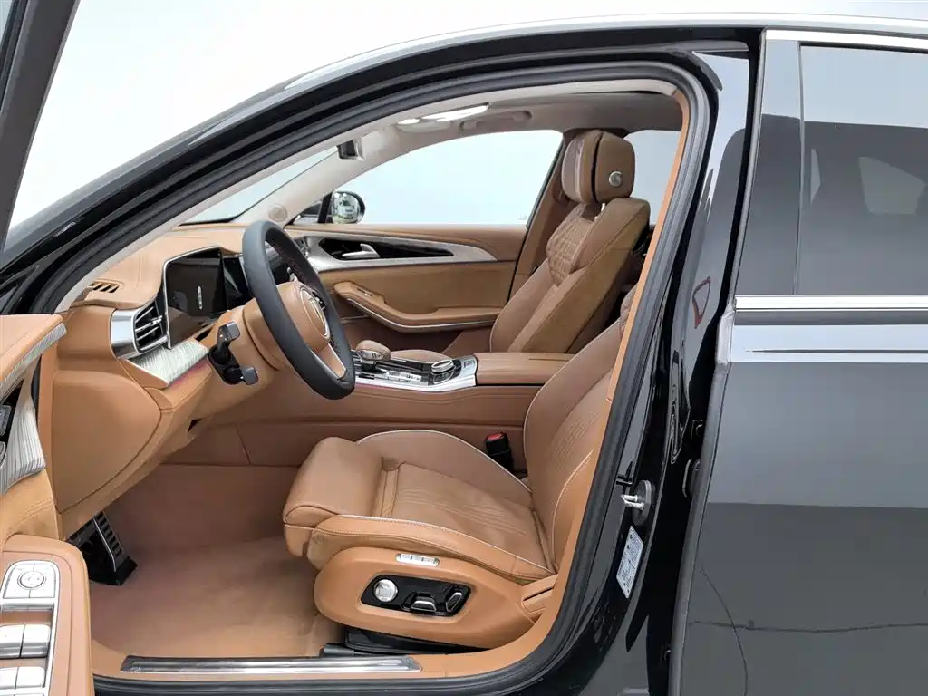 Hongqi H9 2020 2.0T Smart Connection Qi Chang Edition фото 10