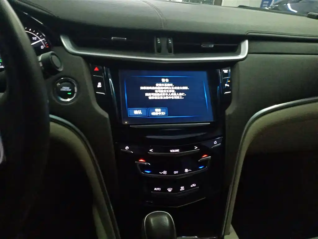 Cadillac XTS 2017 28T Technology фото 6
