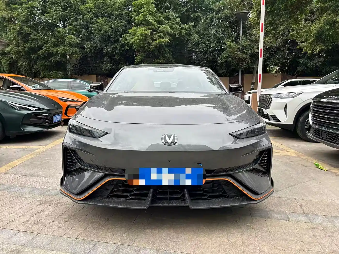 CHANGAN UNI-V