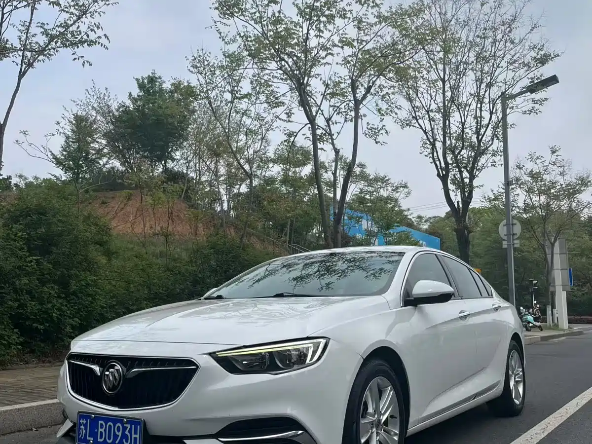 Buick Regal 2017 20T Elite Type фото 2