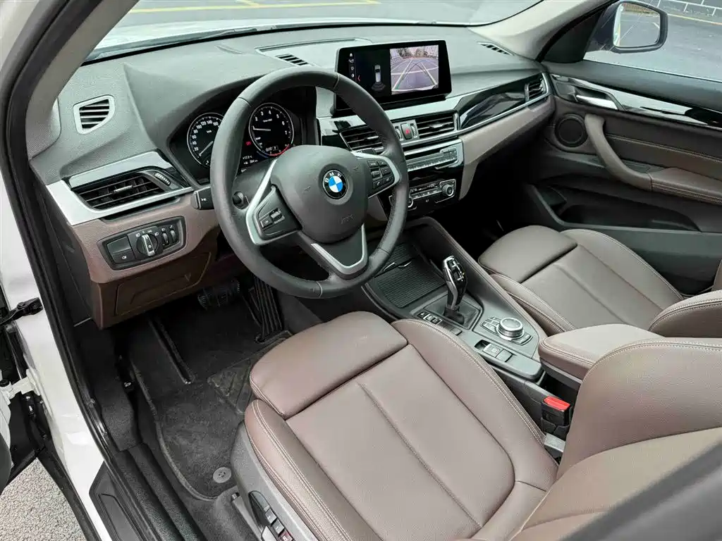 BMW X1 2020 sDrive25Li Leading Model фото 15