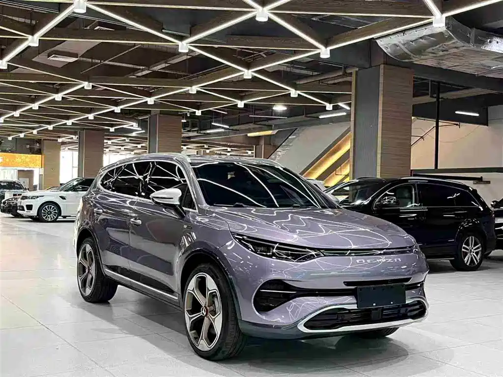Denza X 2020 Model PHEV Flagship Edition фото 2