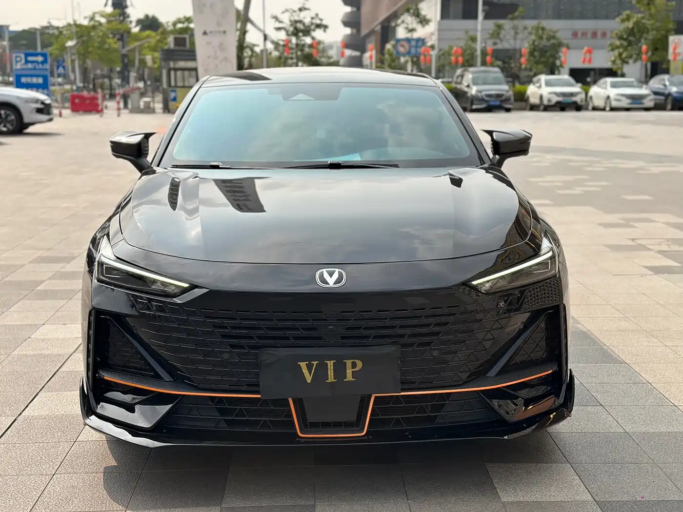 CHANGAN UNI-V