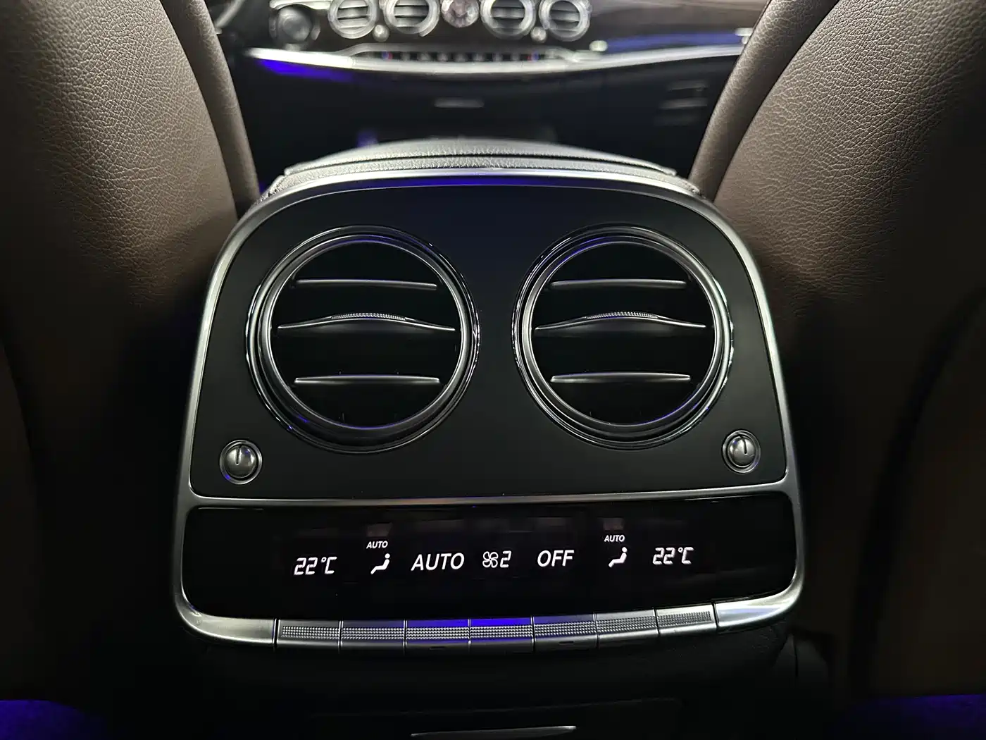 Mercedes-Benz S-Class 2016 S 320 L Business Edition фото 12