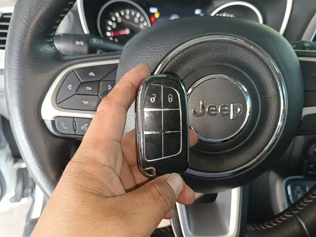 Jeep Compass 2019 2019 200T Auto Family-Connected Large Screen Edition