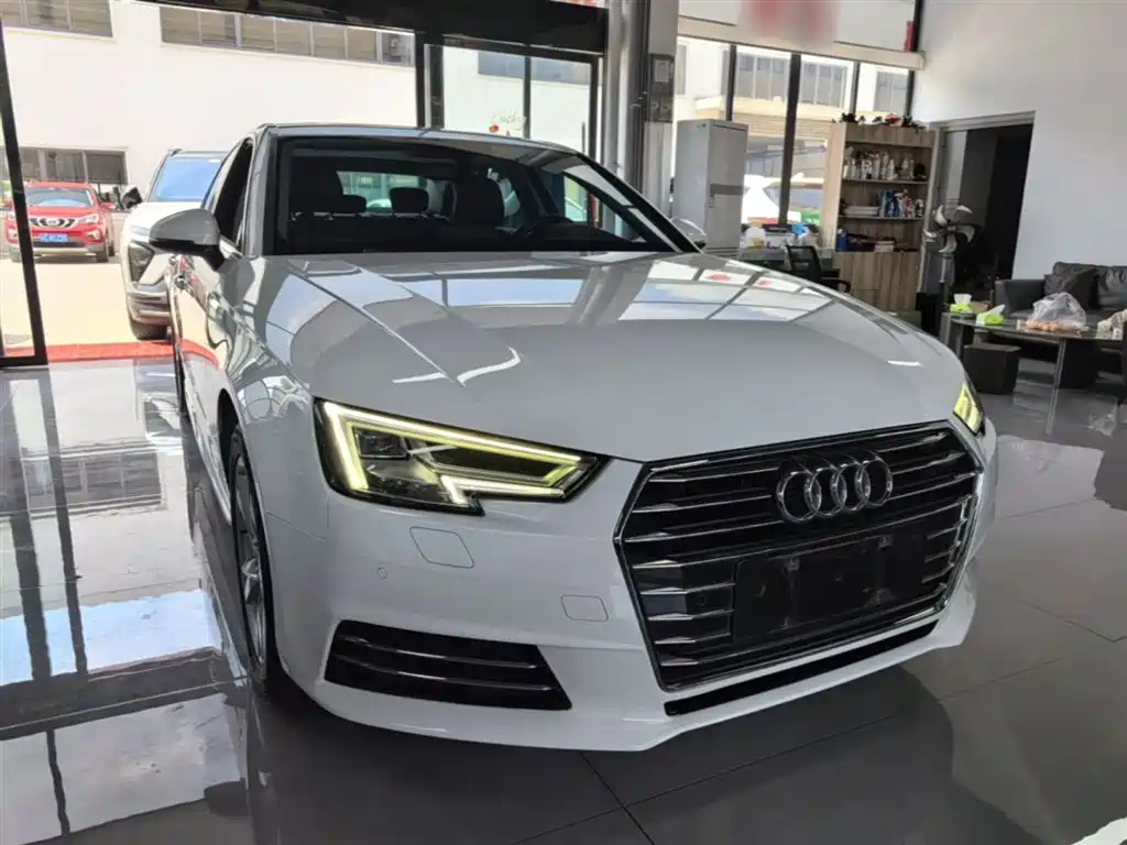 Audi A4L 2018 30th Anniversary 40 TFSI Progressive фото 4