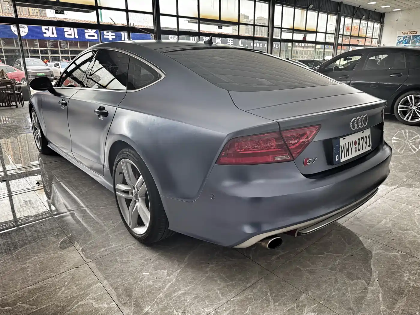Audi A7 2012 3.0TFSI quattro Luxury Model фото 4