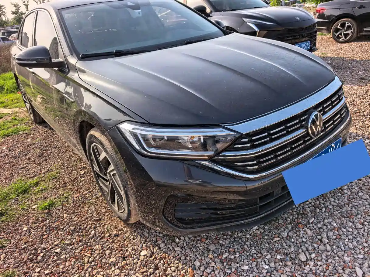 Volkswagen Sagitar 2024 300TSI DSG Surpass Edition фото 3