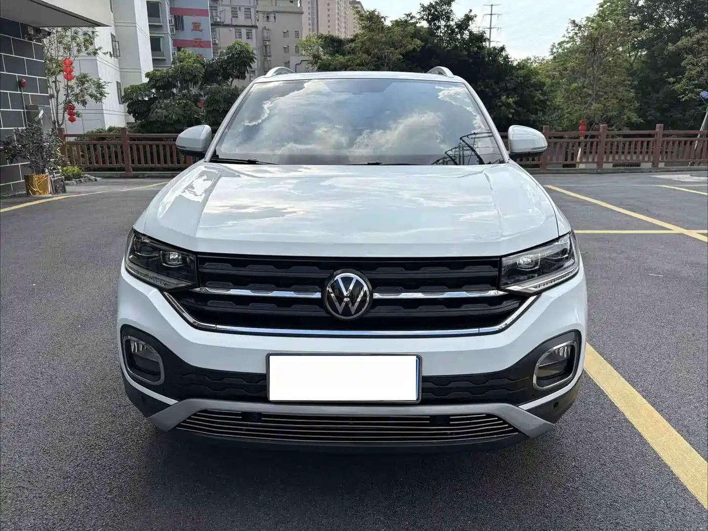 Volkswagen Tanying 2021 1.5L Automatic Smart Connect Edition фото 2