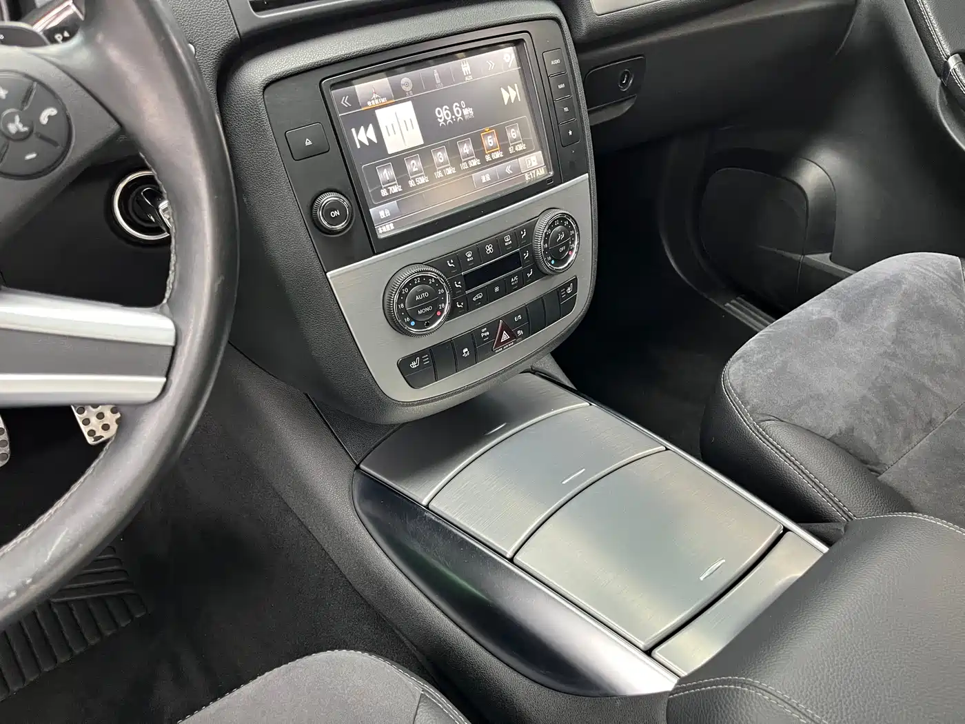 Mercedes-Benz R-Class 2014 R 320 4MATIC Business фото 16