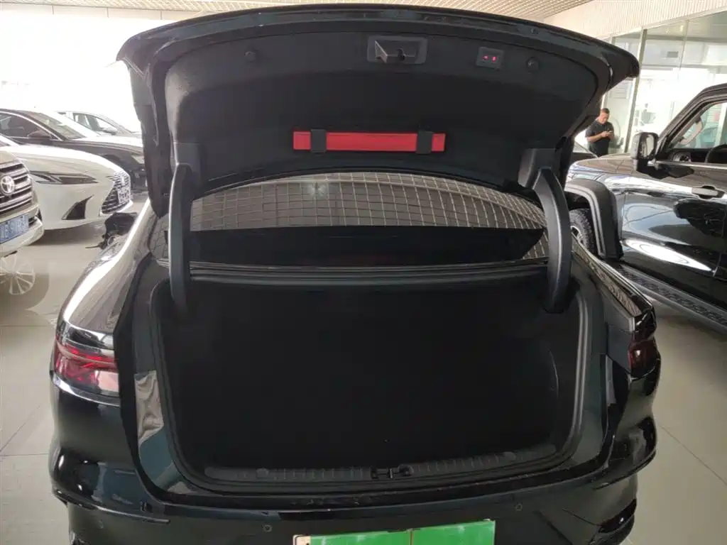 BYD Han 2025 DM-i 125KM Premium фото 19