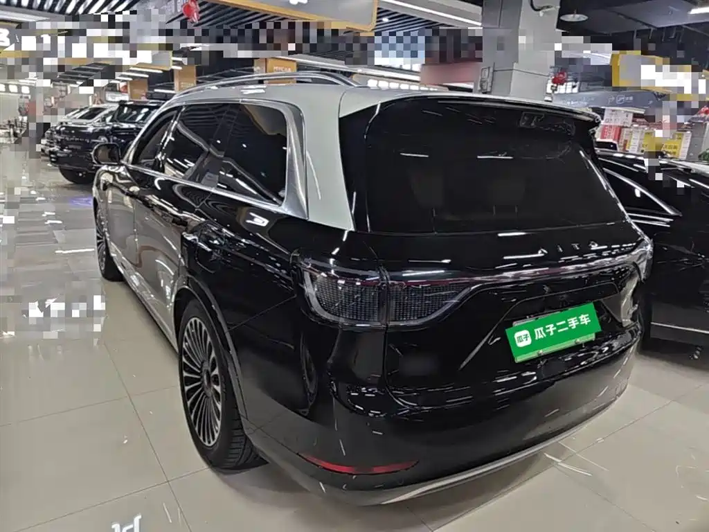 AITO Wenjie AITO M9 2025 Extended Range Ultra 52kWh 6-Seater фото 23