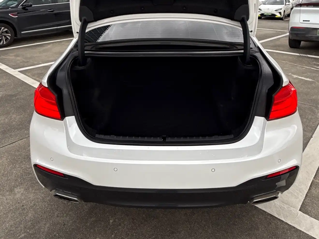 BMW 5 Series 2020 525Li M Sport Package фото 19