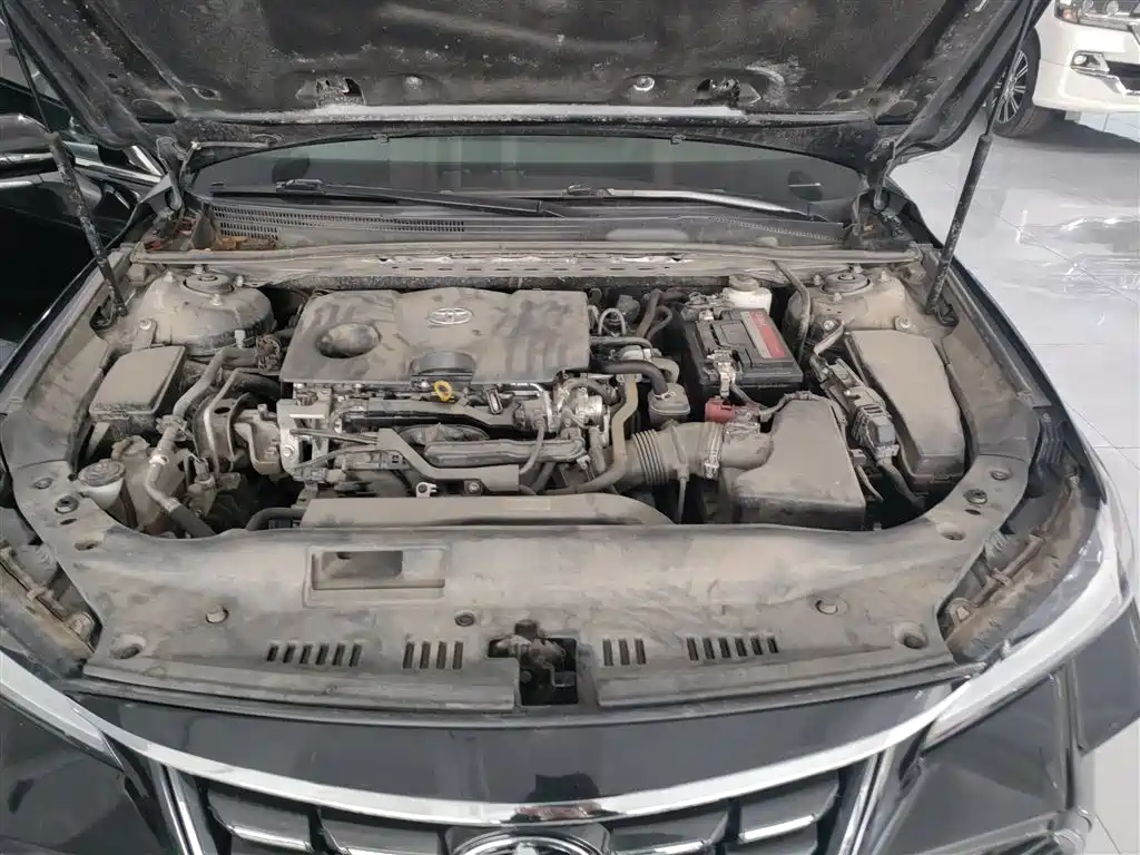 Toyota Avalon 2022 2.0L Luxury Edition фото 15