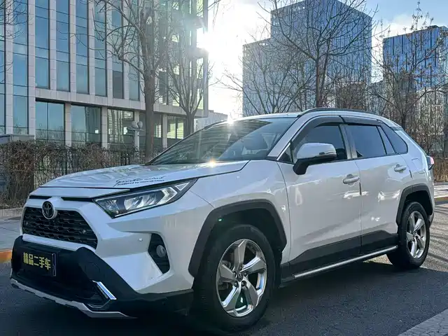 TOYOTA RAV4 RONGFANG