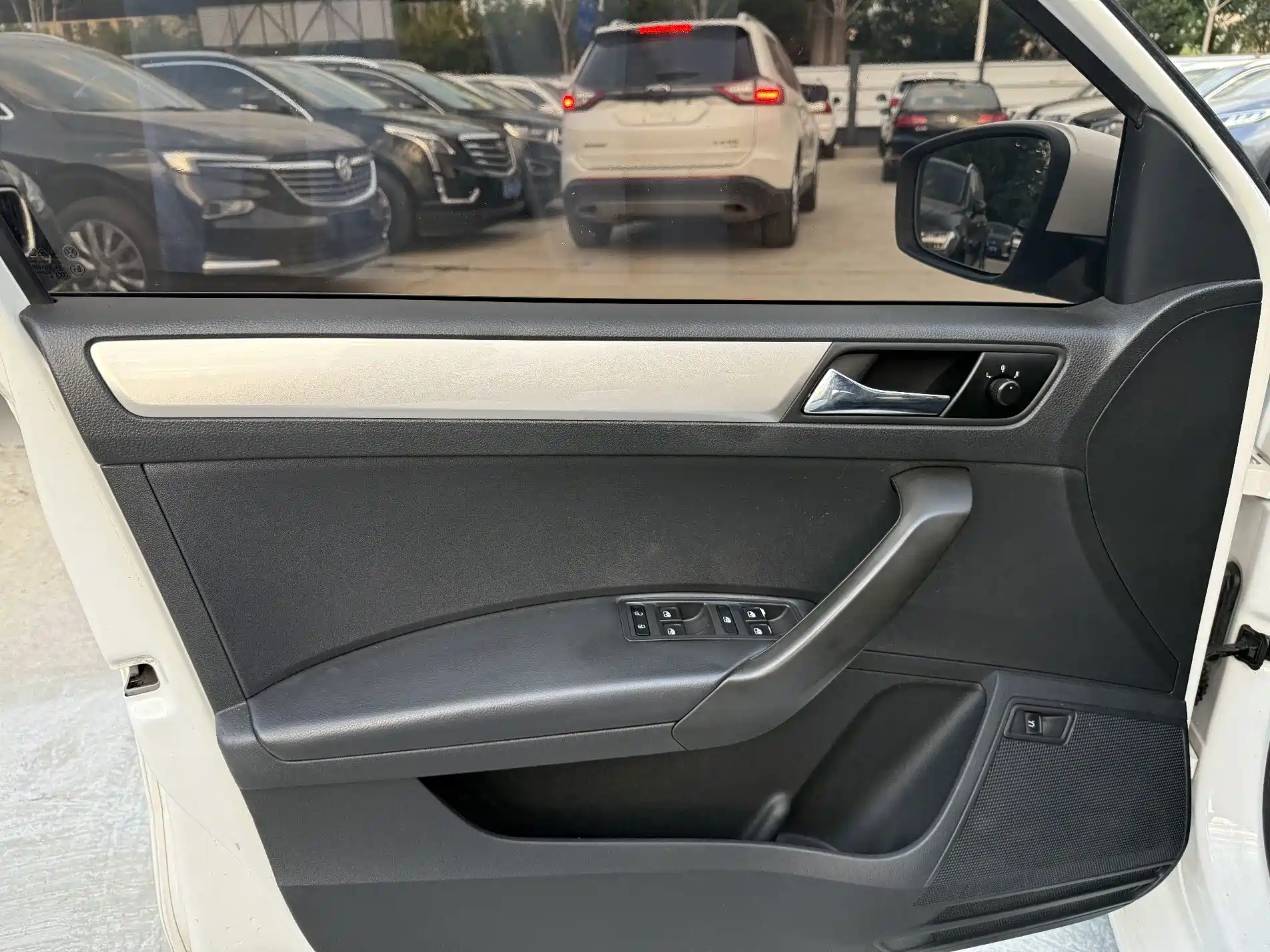 صورة 3 - Škoda Rapid