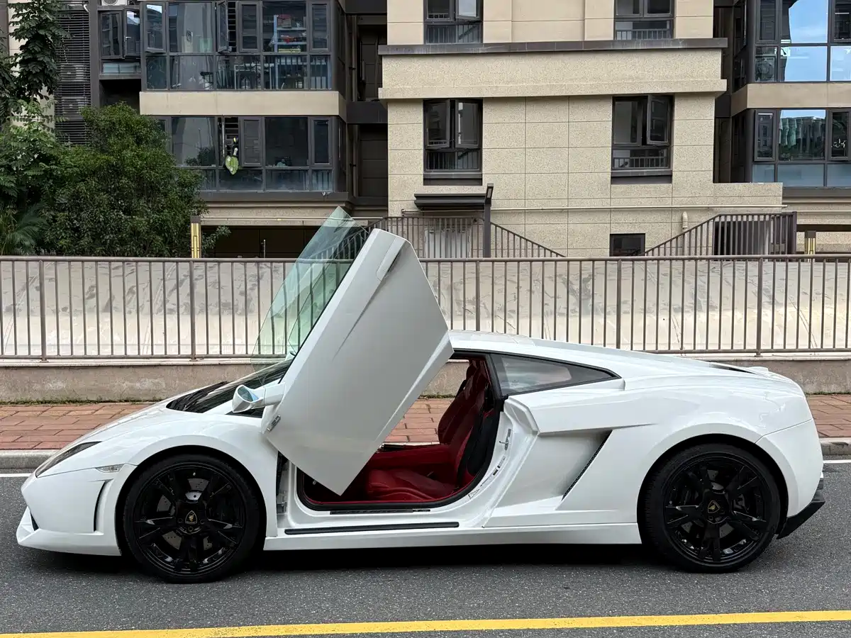 Lamborghini Gallardo 2009 2008 LP 560-4