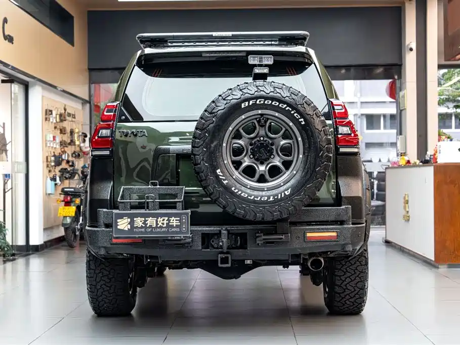Toyota Prado 2010 4.0L Automatic TX-L фото 5