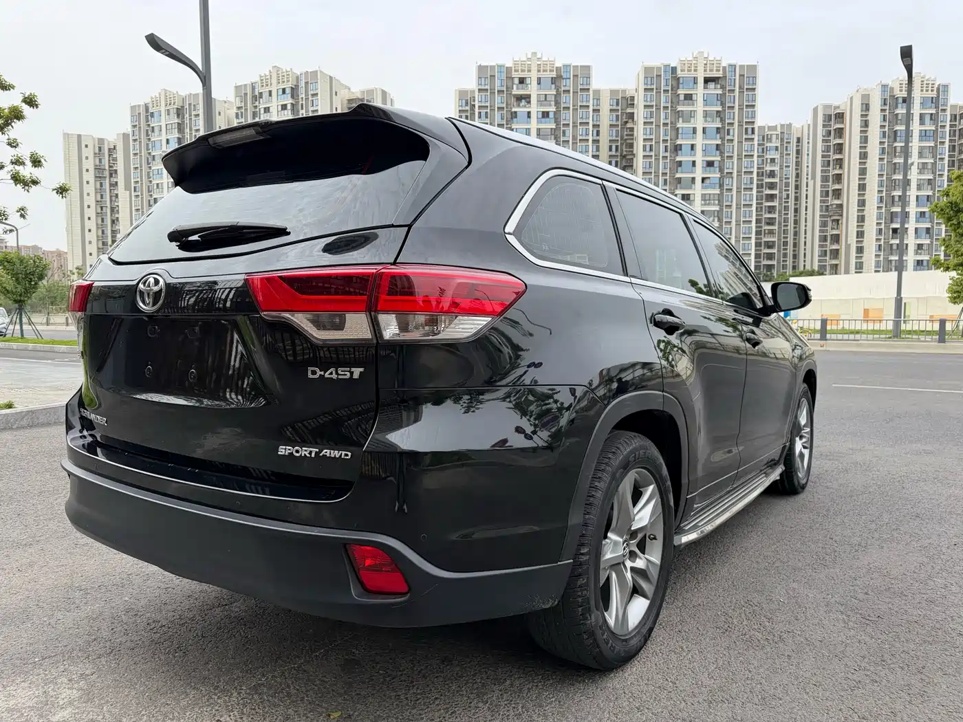 Toyota Highlander 2018 2.0T 4WD Luxury 7-seater China VI фото 15