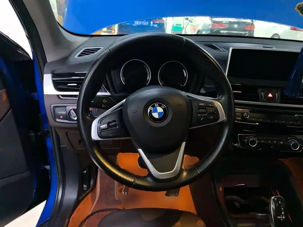 BMW X1 2020 sDrive20Li Fashion Model фото 7